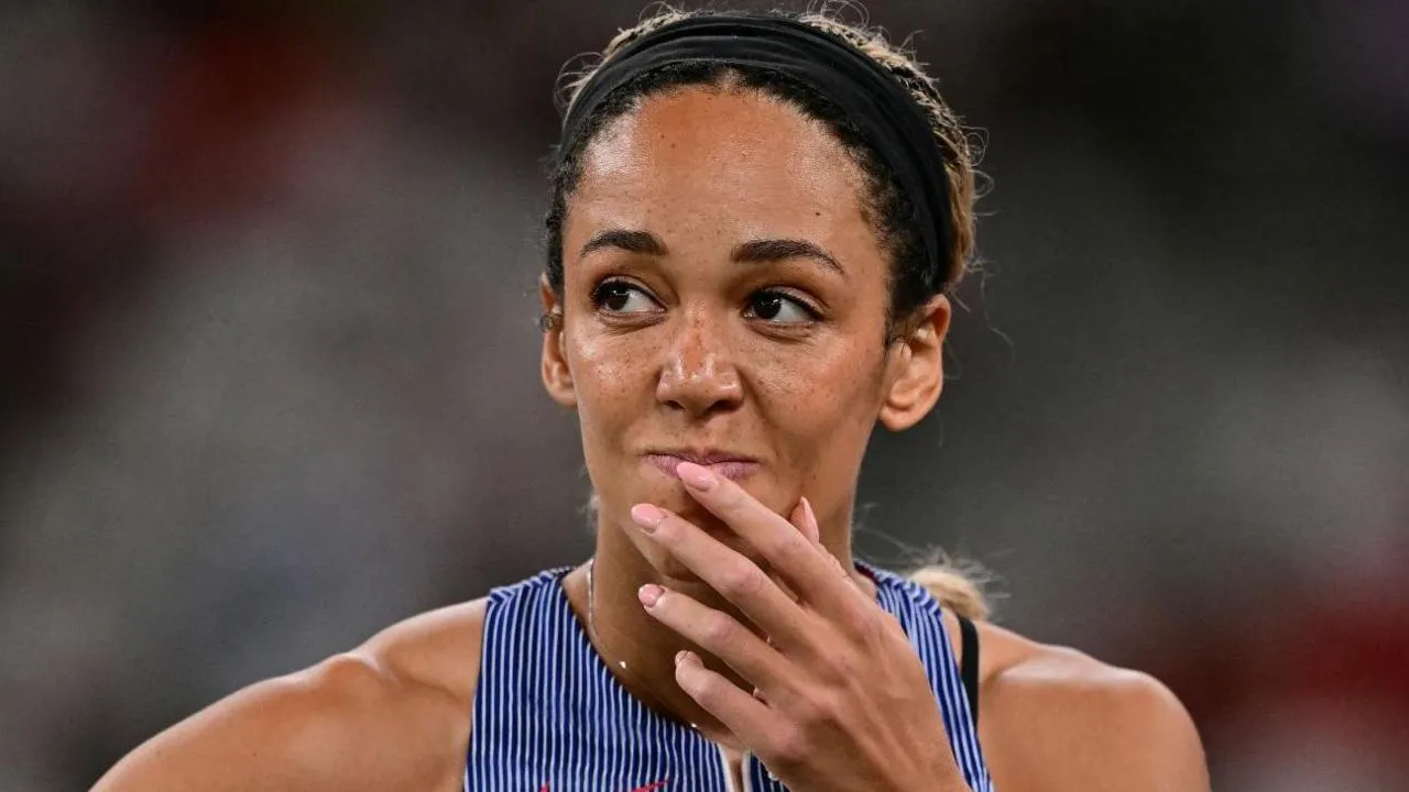Katarina Johnson-Thompson remains in heptathlon medal hunt after day one